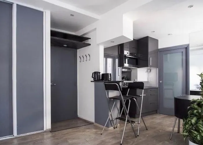 Apartment Wonderful In Heart Of *